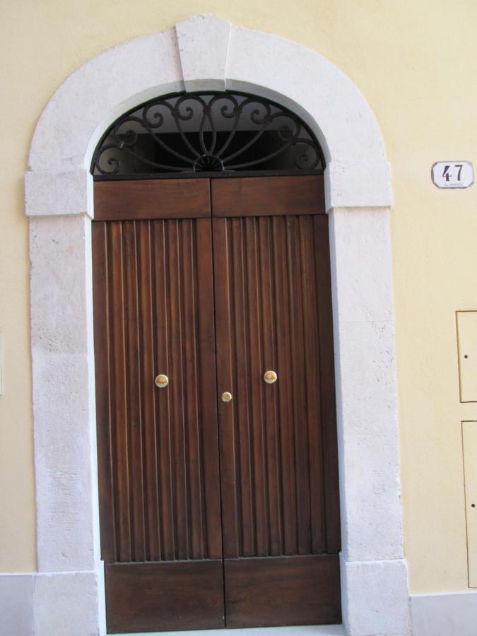 B&B Regina Margherita LʼAquila Kültér fotó